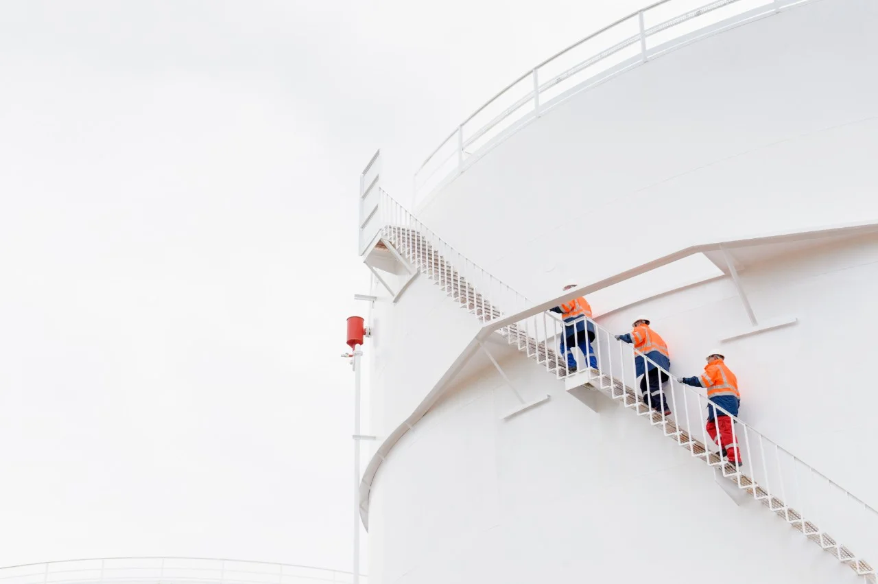 ws_people_walking_up_white_tower_stairs